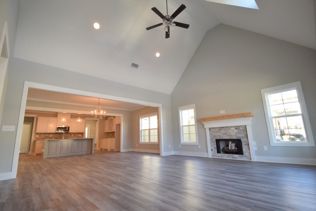 2431 Mimms Lane Auburn, AL 36832 - Photo 6 of 35 Gallery Image 6