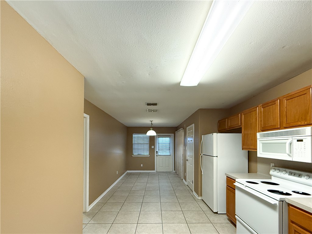 1818 Rodd Field Road, Unit E2 Corpus Christi, TX 78412 - Photo 19 of 25