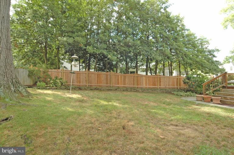 5634 Oldchester Road Bethesda, MD 20814 - Photo 17 of 28 Exterior (Rear)