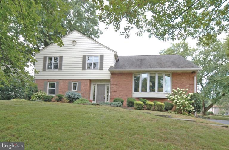 5634 Oldchester Road Bethesda, MD 20814 - Photo 23 of 28 Exterior (Front)
