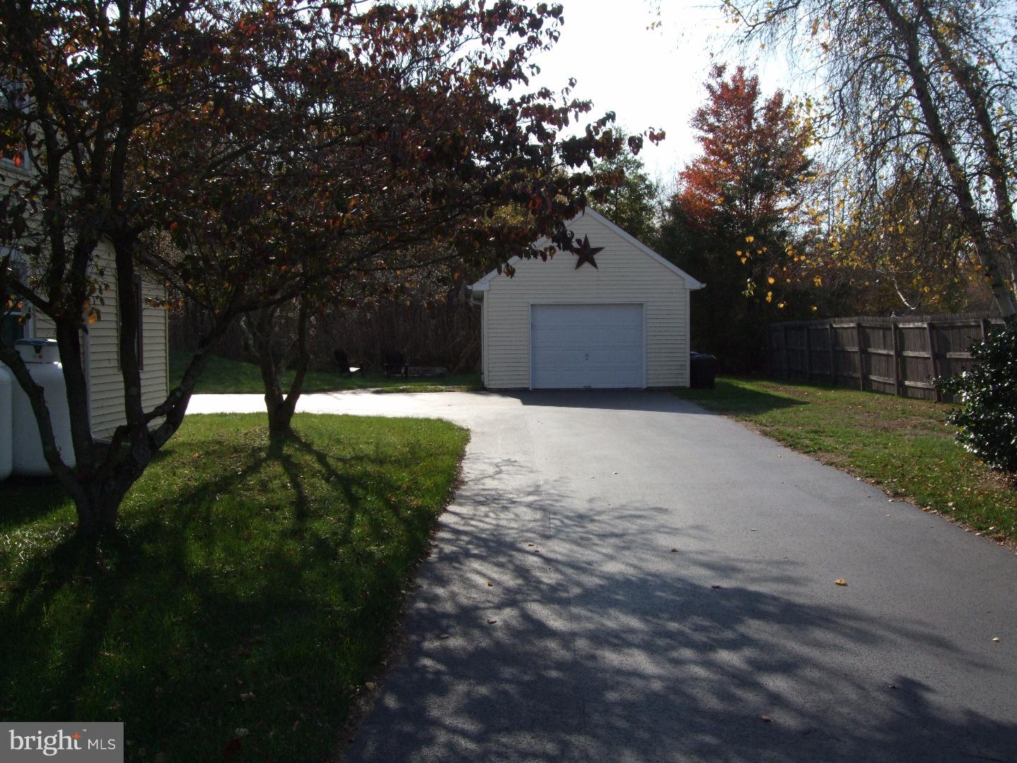 418 Magnolia Road Pemberton, NJ 08068 - Photo 4 of 25