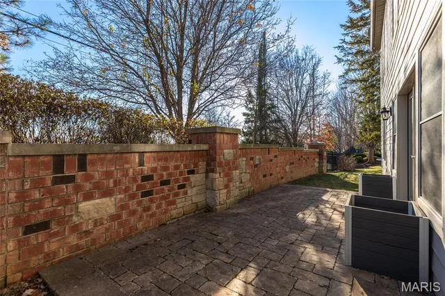 $800,000 | 14422 Rue De Gascony, Chesterfield, MO 63017