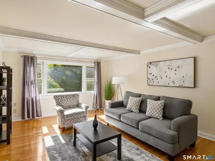 $750,000 | 26 Grandview Terrace, Essex, CT 06426