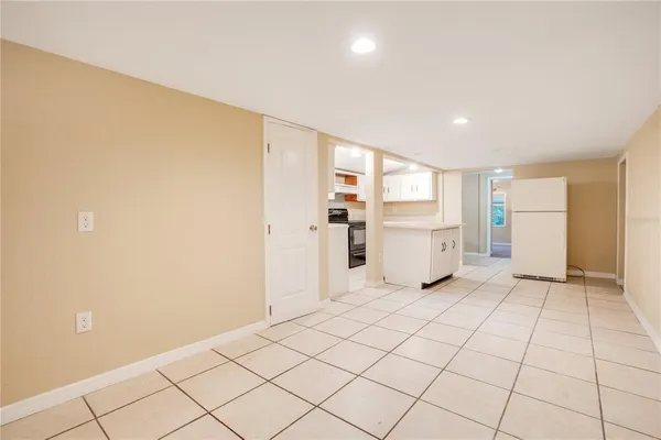 $1,700 | 38341 Palm Grove Drive, Zephyrhills, FL 33542