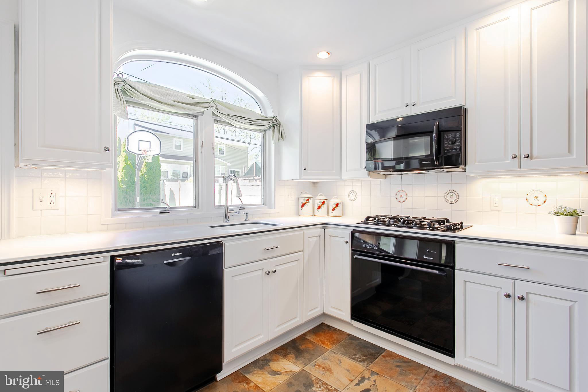 57 Golfview Road Ardmore, PA 19003 - Photo 8 of 25