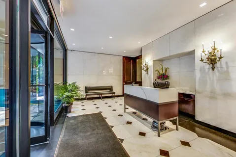 $495,000 | 100 East Bellevue Place, Unit 7C, Chicago, IL 60611