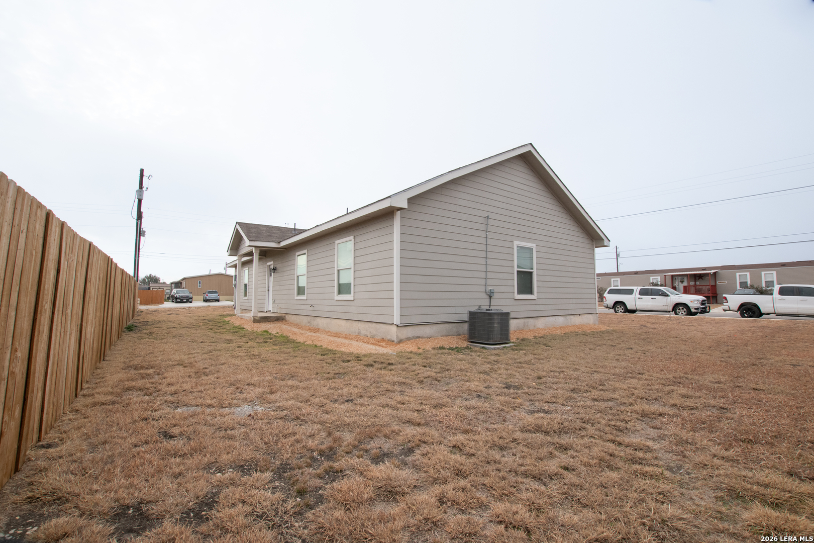 2621 Pahmeyer Road New Braunfels, TX 78130 - Photo 7 of 28 a backyard of a house