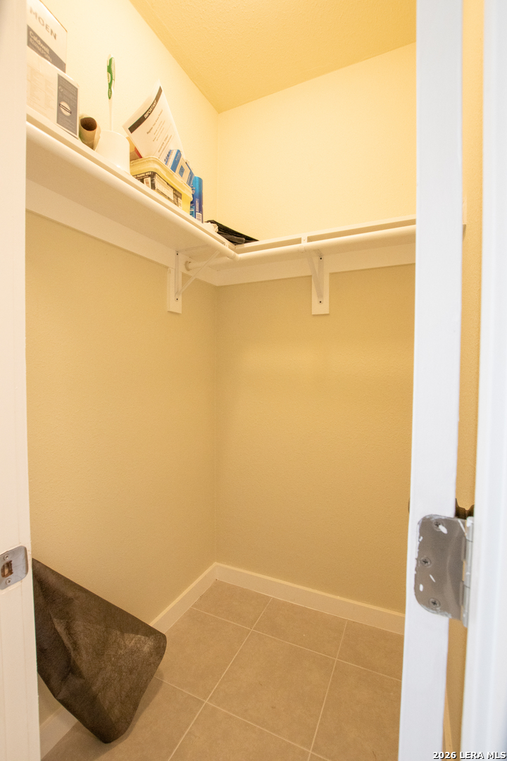 2621 Pahmeyer Road New Braunfels, TX 78130 - Photo 9 of 28 a view of a walk in closet