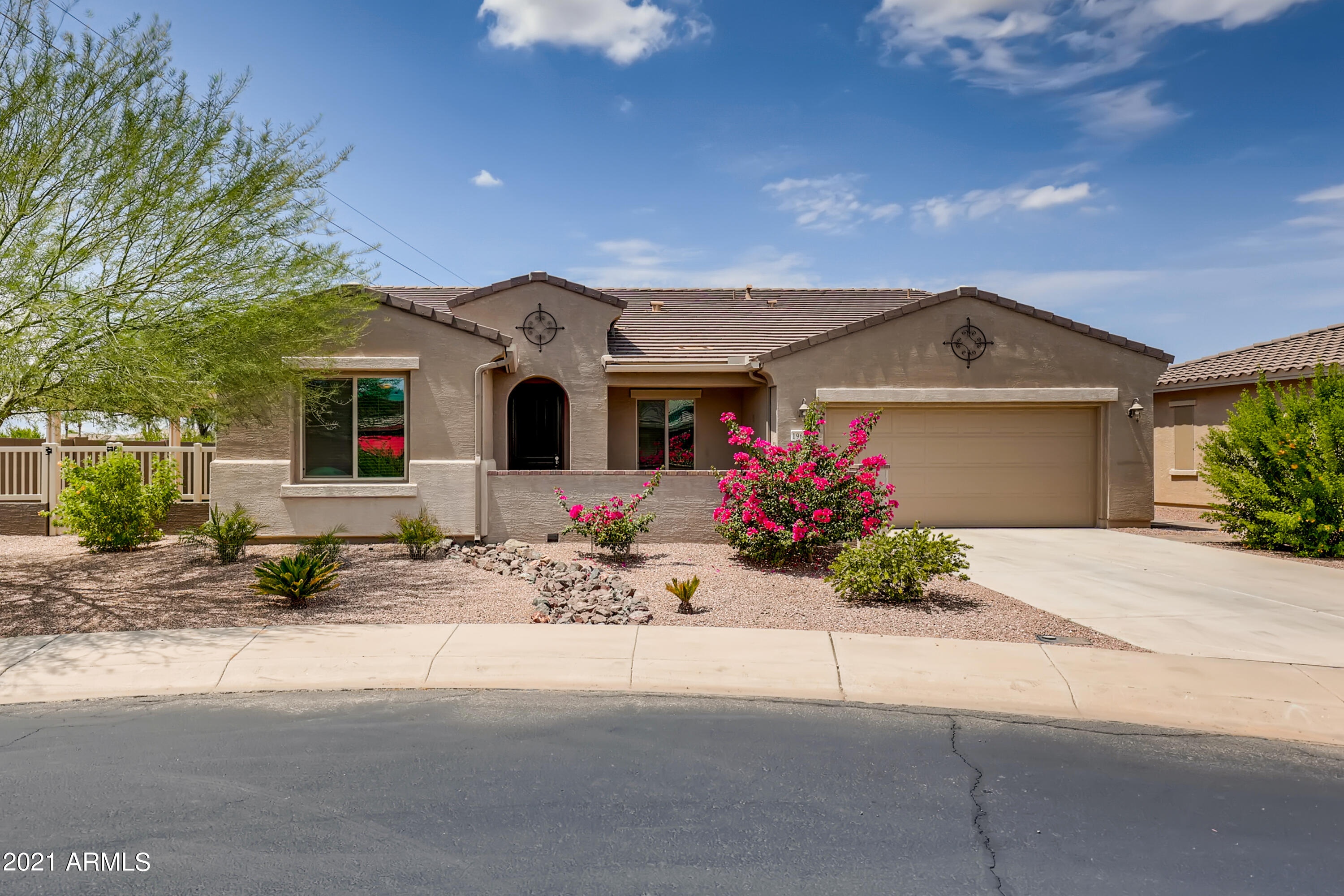 19698 North Flamingo Road Maricopa, AZ 85138 - Photo 1 of 33 0-053270074-03 Exterior Front