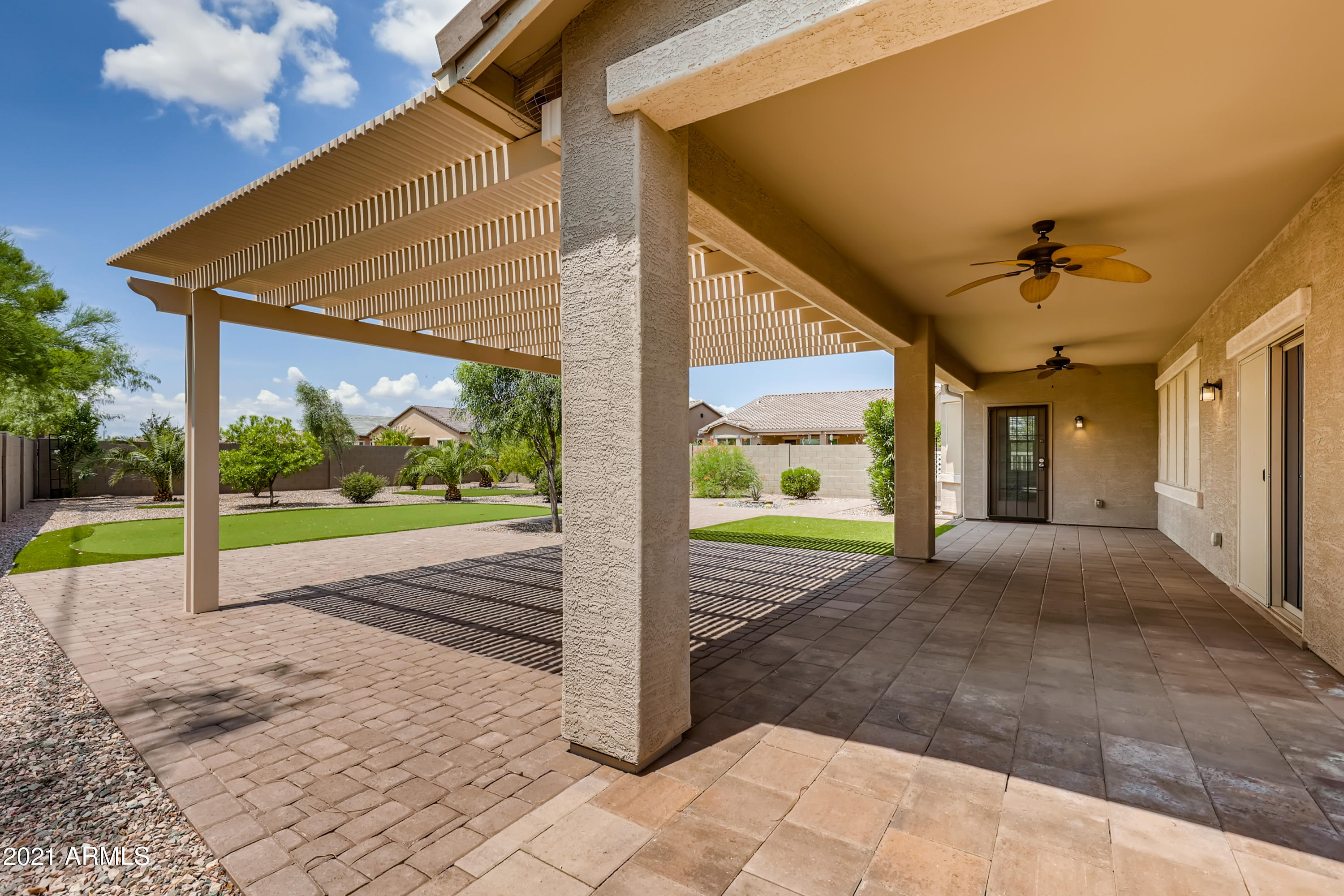 19698 North Flamingo Road Maricopa, AZ 85138 - Photo 29 of 33 28-597614573-55 Patio