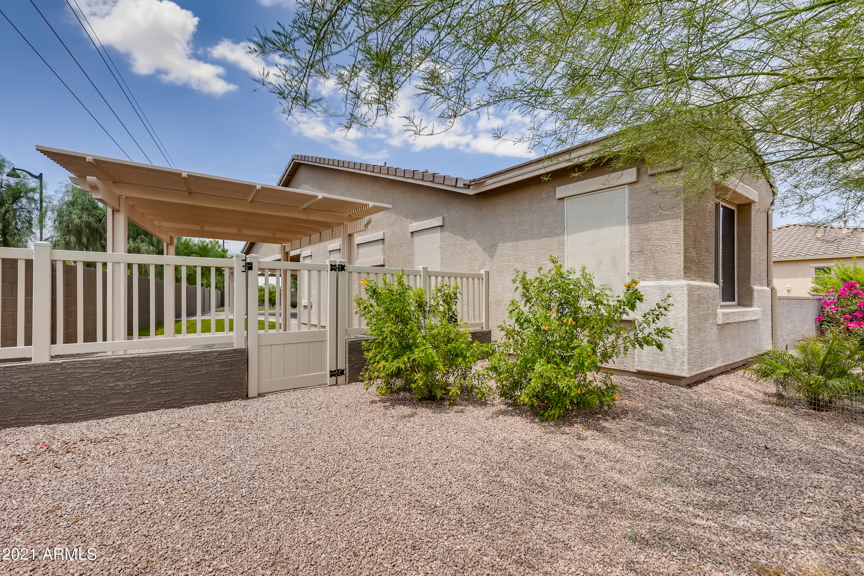 19698 North Flamingo Road Maricopa, AZ 85138 - Photo 3 of 33 2-496533696-07 Exterior Front