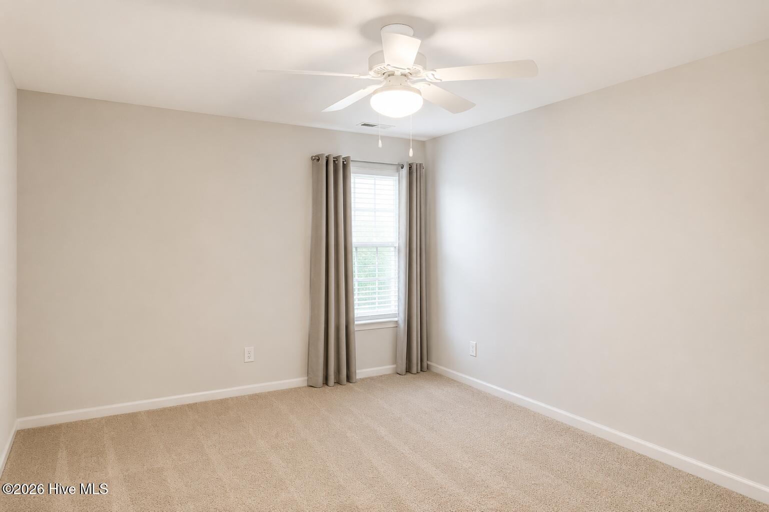 900 Haystack Lane Jacksonville, NC 28546 - Photo 8 of 13