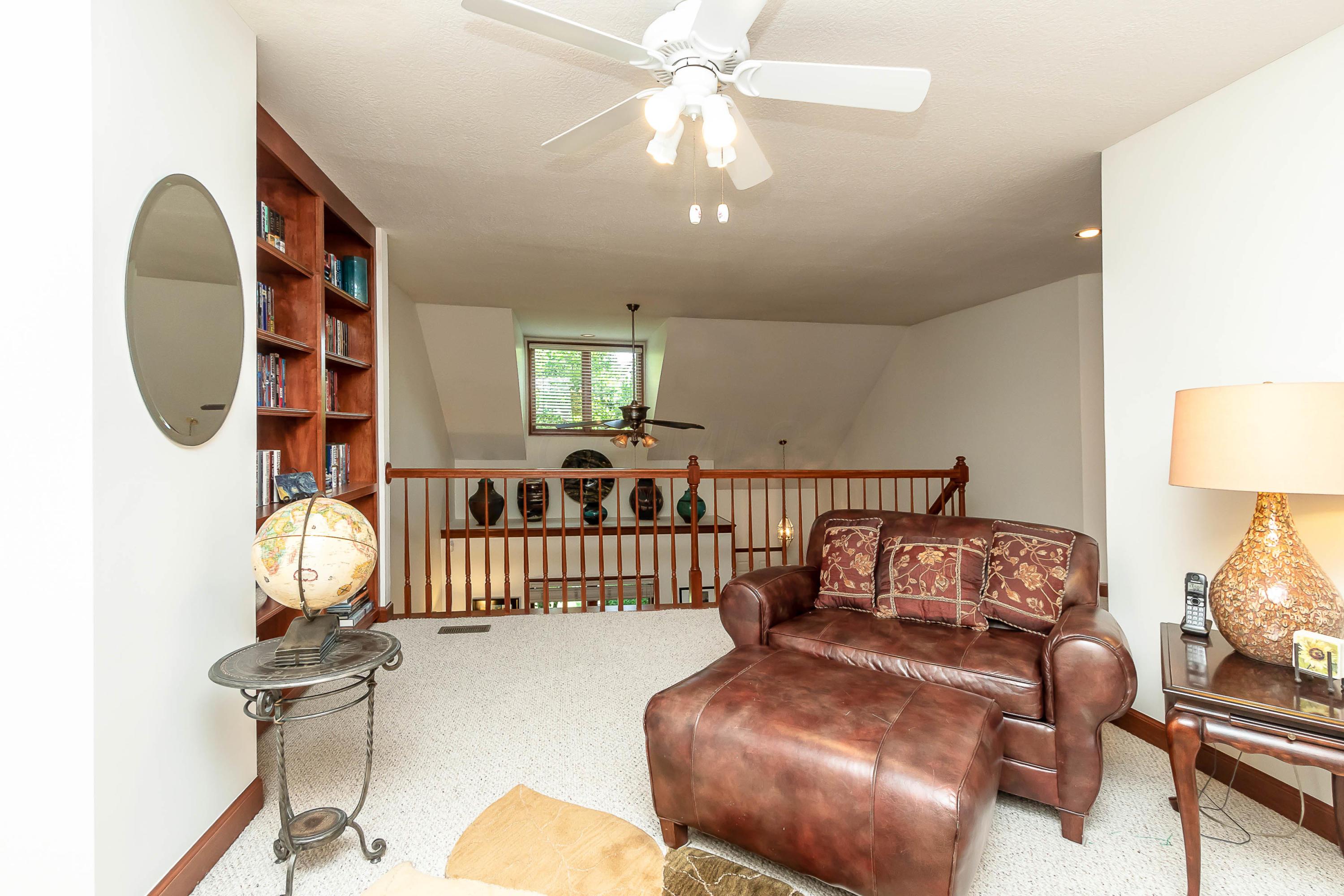5112 Postlewaite Road Columbus, OH 43235 - Photo 26 of 54 Gallery Image 26