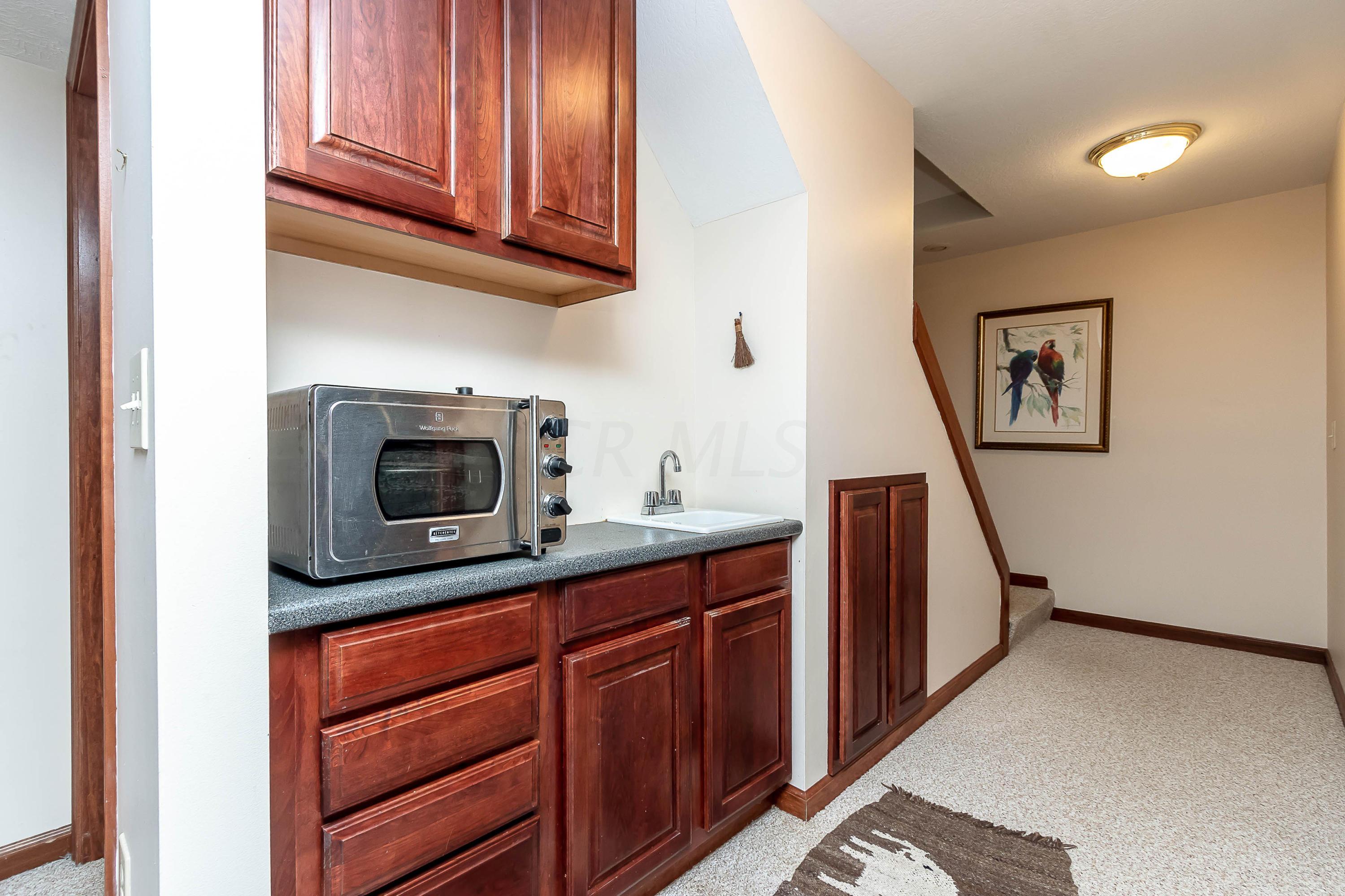 5112 Postlewaite Road Columbus, OH 43235 - Photo 34 of 54 Gallery Image 34