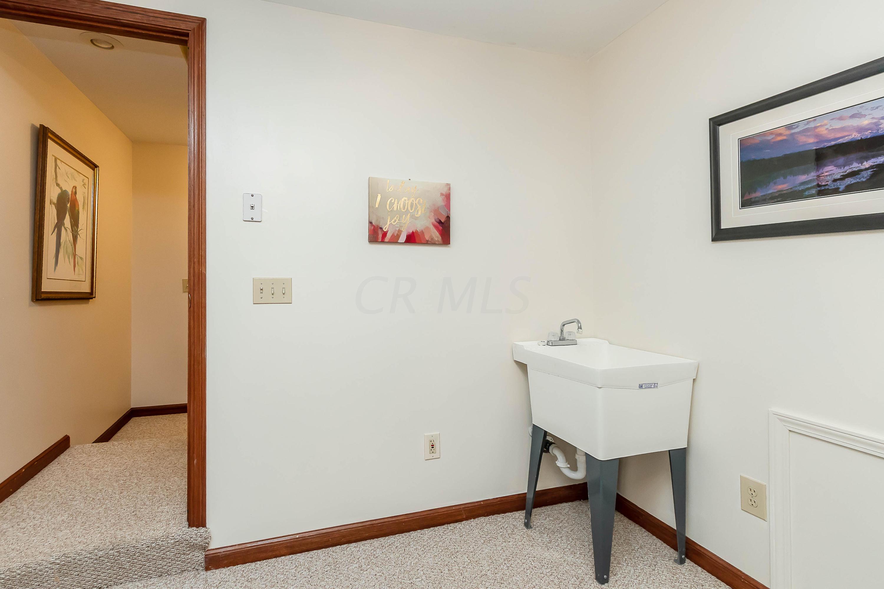 5112 Postlewaite Road Columbus, OH 43235 - Photo 43 of 54 Gallery Image 43