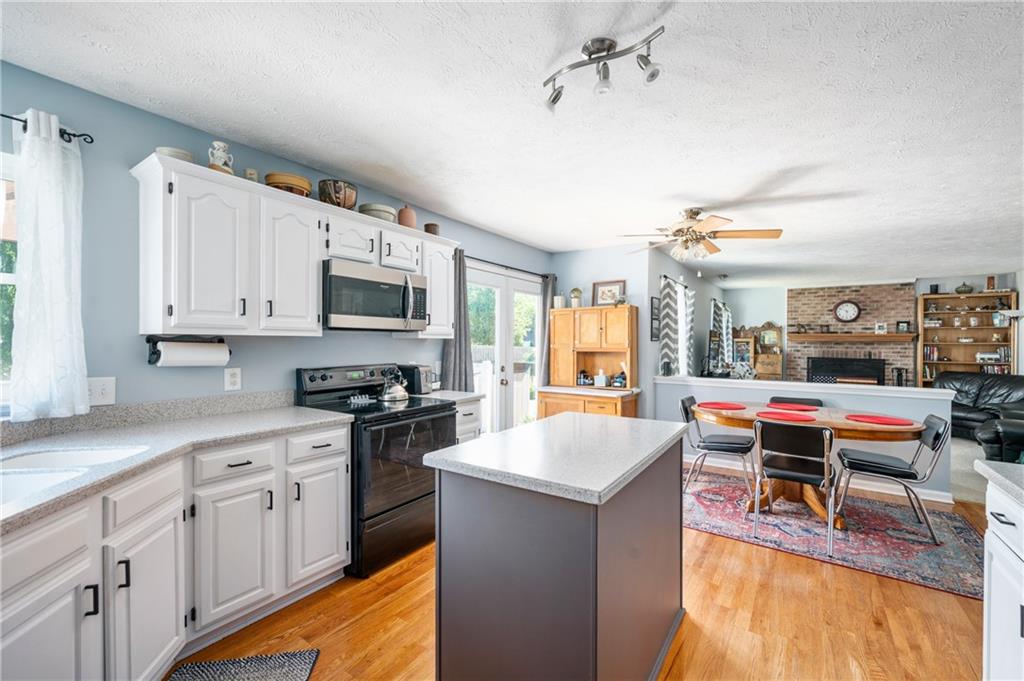 8964 Wooster Court Fishers, IN 46038 - Photo 15 of 26