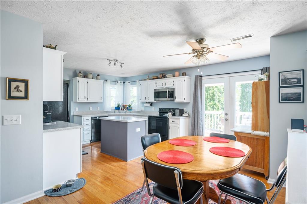 8964 Wooster Court Fishers, IN 46038 - Photo 2 of 26