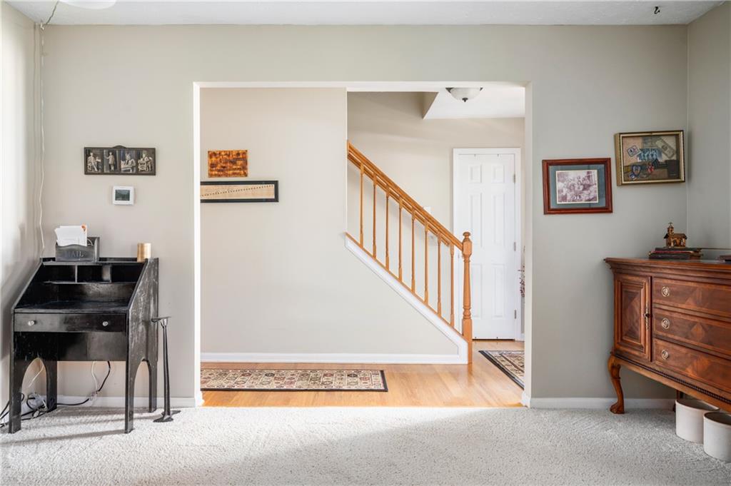 8964 Wooster Court Fishers, IN 46038 - Photo 8 of 26