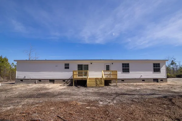 $475,000 | 291 Nelson Farm Lane, Cross, SC 29436
