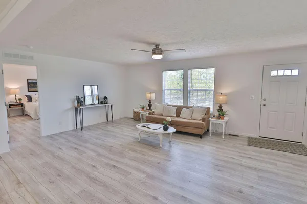$475,000 | 291 Nelson Farm Lane, Cross, SC 29436
