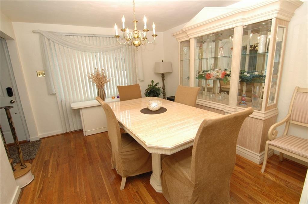 2932 Middletown Road Pittsburgh, PA 15204 - Photo 13 of 25 Gallery Image 13
