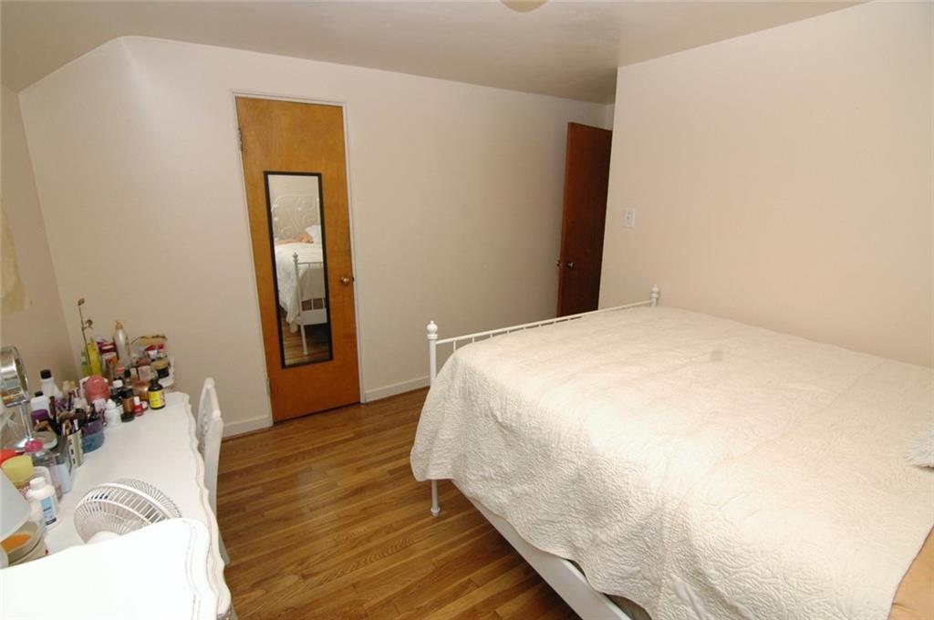 2932 Middletown Road Pittsburgh, PA 15204 - Photo 16 of 25 Gallery Image 16