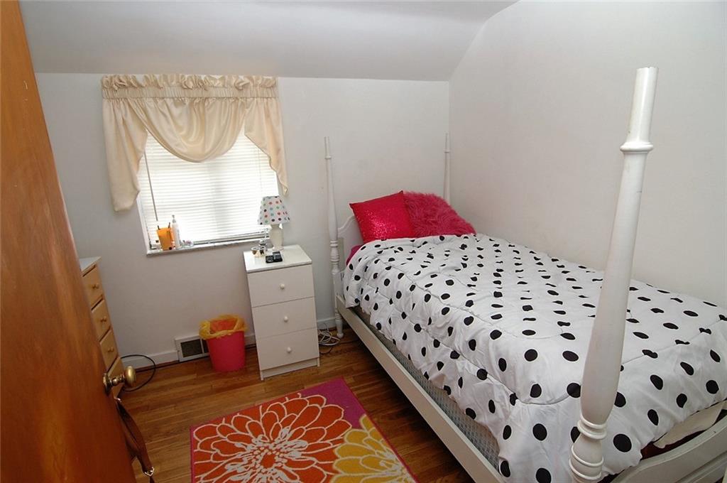 2932 Middletown Road Pittsburgh, PA 15204 - Photo 18 of 25 Gallery Image 18