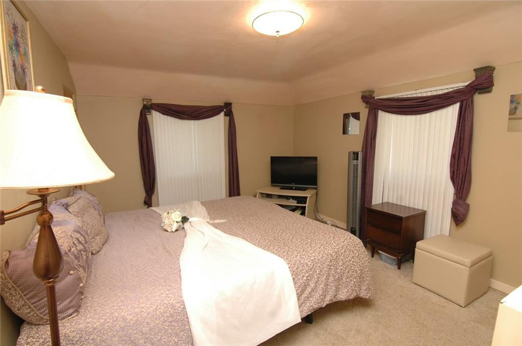 2932 Middletown Road Pittsburgh, PA 15204 - Photo 20 of 25 Gallery Image 20