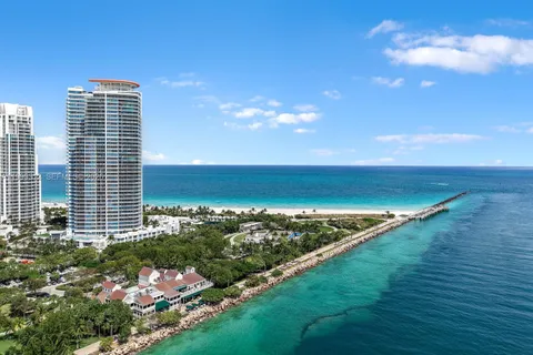 $22,000,000 | 100 South Pointe Drive, Unit 1106/07, Miami Beach, FL 33139