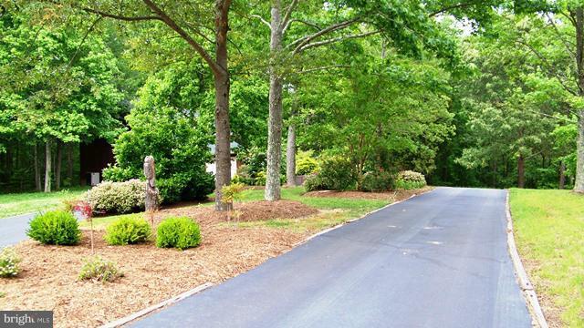 44224 Richey Road Leonardtown, MD 20650 - Photo 14 of 28 Landscaping