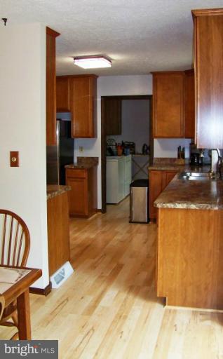 44224 Richey Road Leonardtown, MD 20650 - Photo 7 of 28 Dining/Kitchen/Laundry