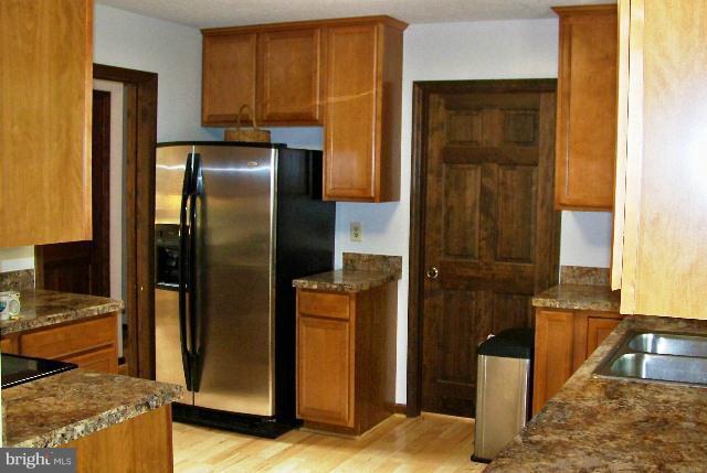 44224 Richey Road Leonardtown, MD 20650 - Photo 8 of 28 Kitchen