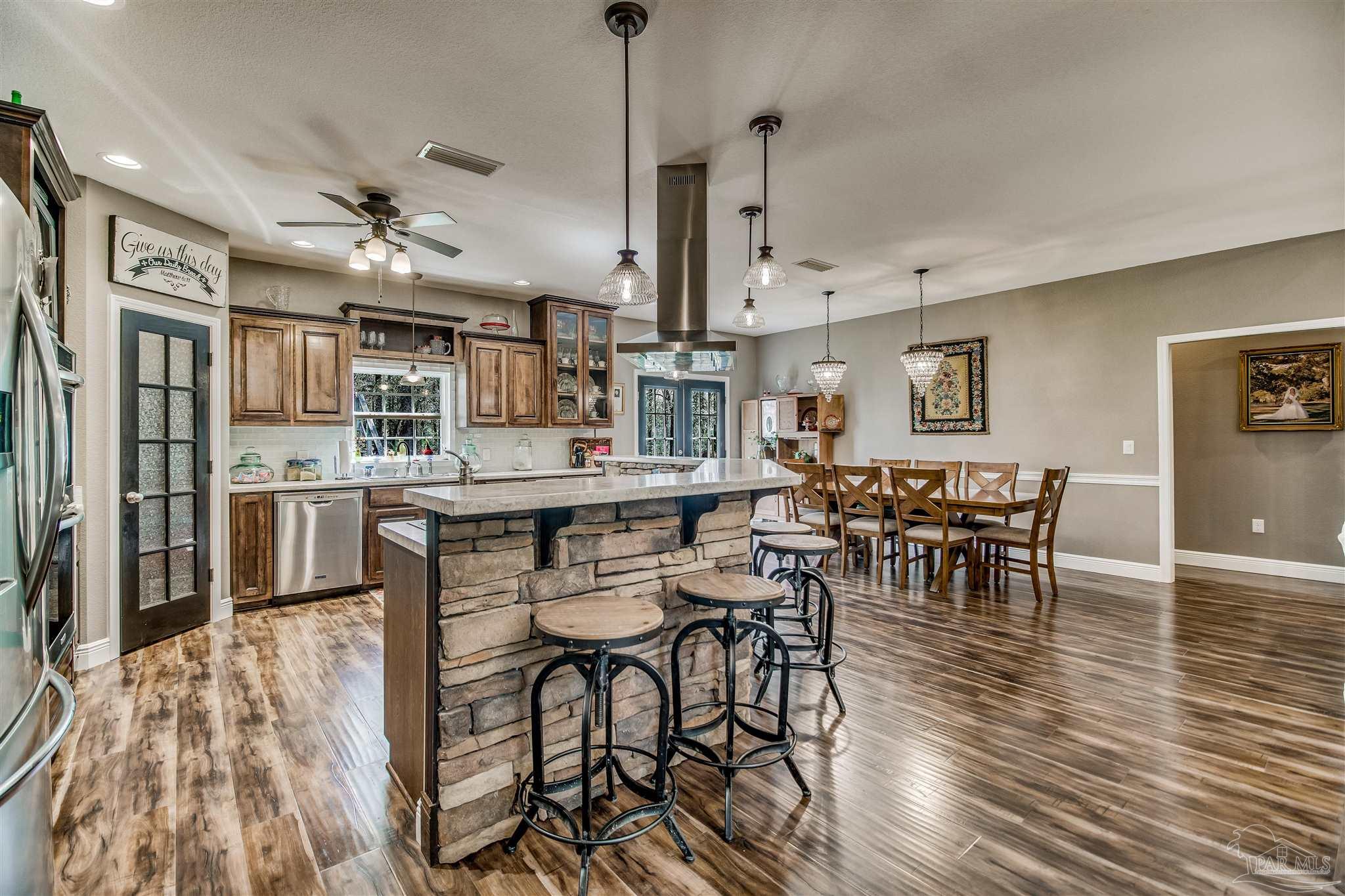 5816 Northrop Road Milton, FL 32570 - Photo 7 of 47 Gallery Image 7
