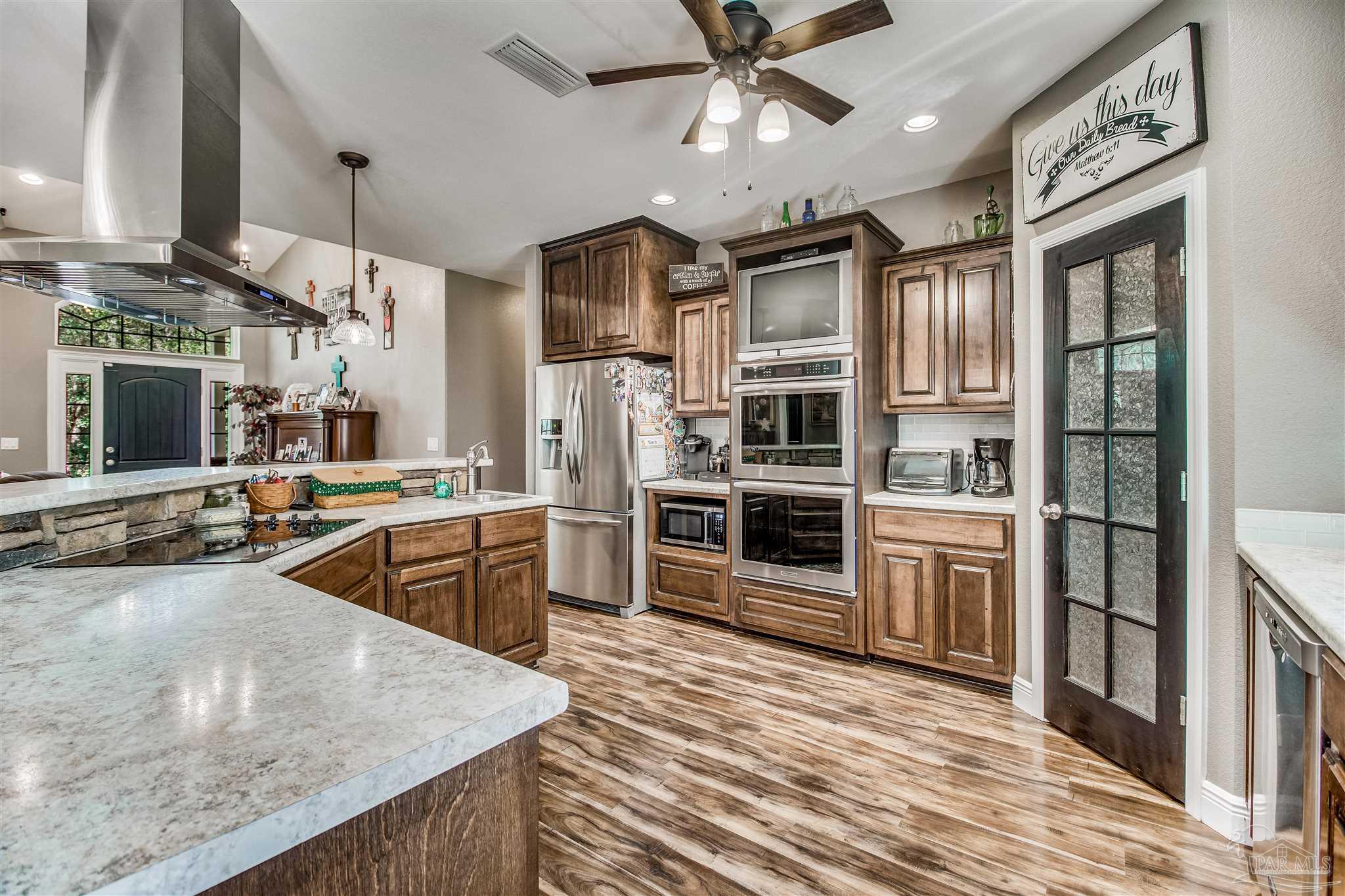 5816 Northrop Road Milton, FL 32570 - Photo 9 of 47 Gallery Image 9