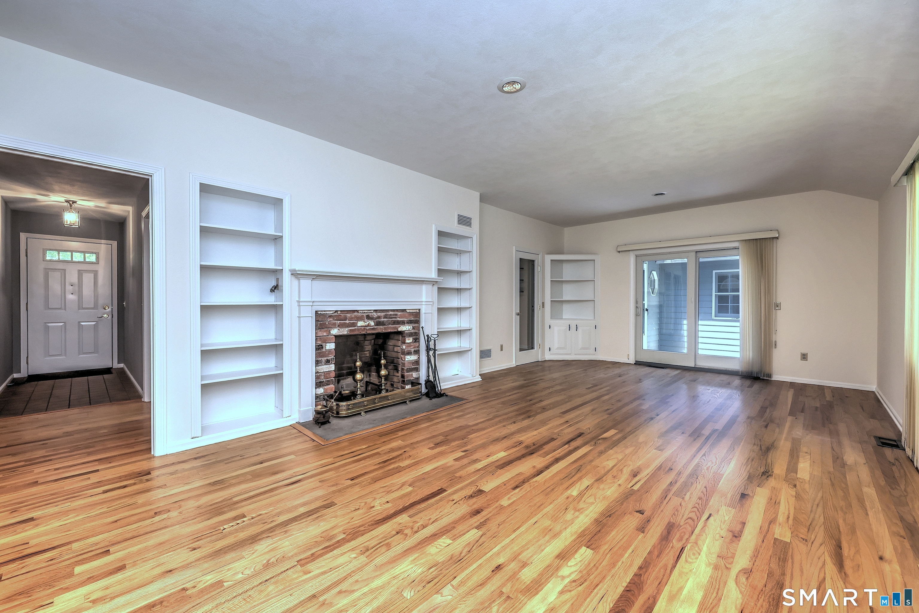 12 Walker Road Woodbury, CT 06798 - Photo 14 of 39