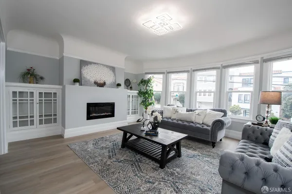 $992,000 | 1484 18th Avenue, San Francisco, CA 94122