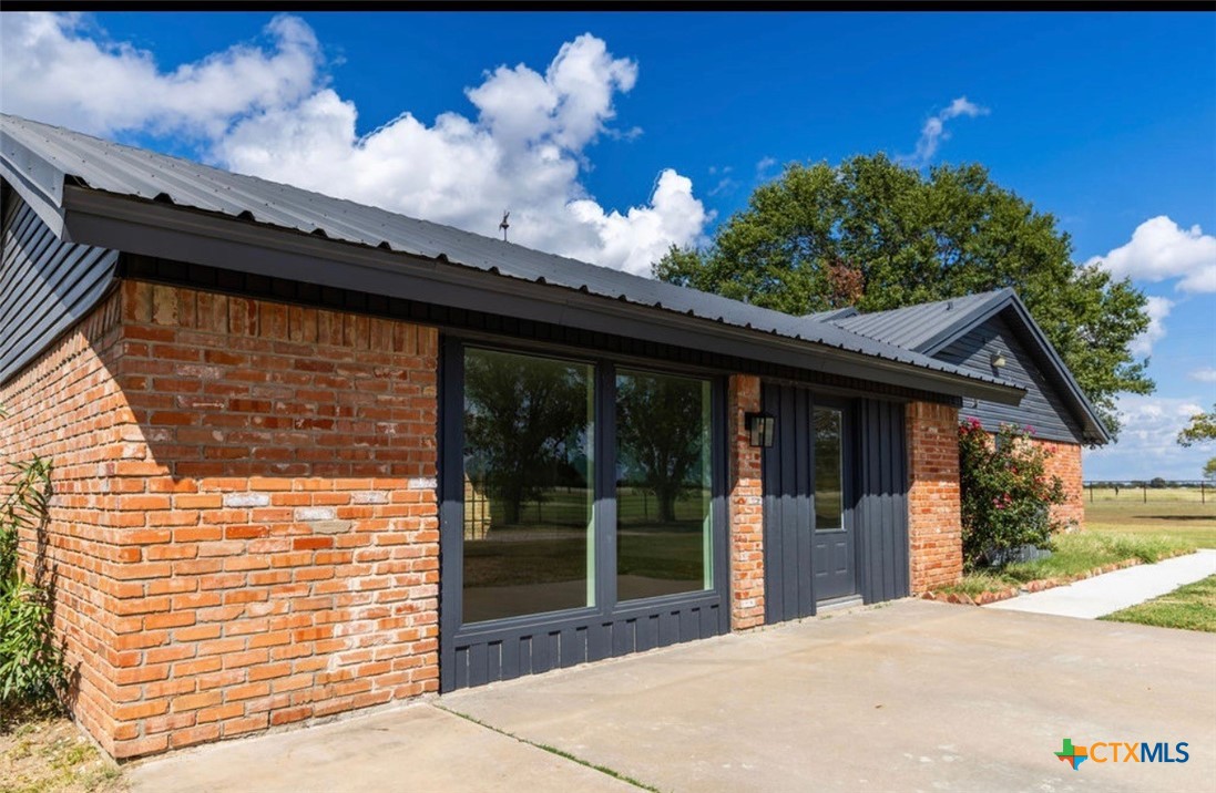 286 South Baese Road Elm Mott, TX 76640 - Photo 20 of 23 a view of a backyard of the house