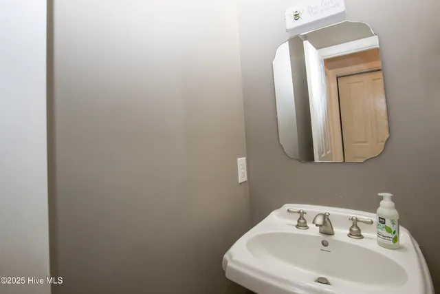 $2,300 | 46 Putters Path, Sanford, NC 27332