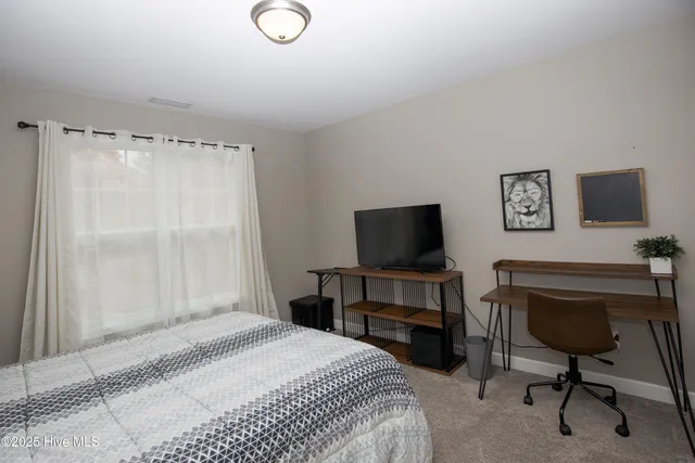 $2,300 | 46 Putters Path, Sanford, NC 27332