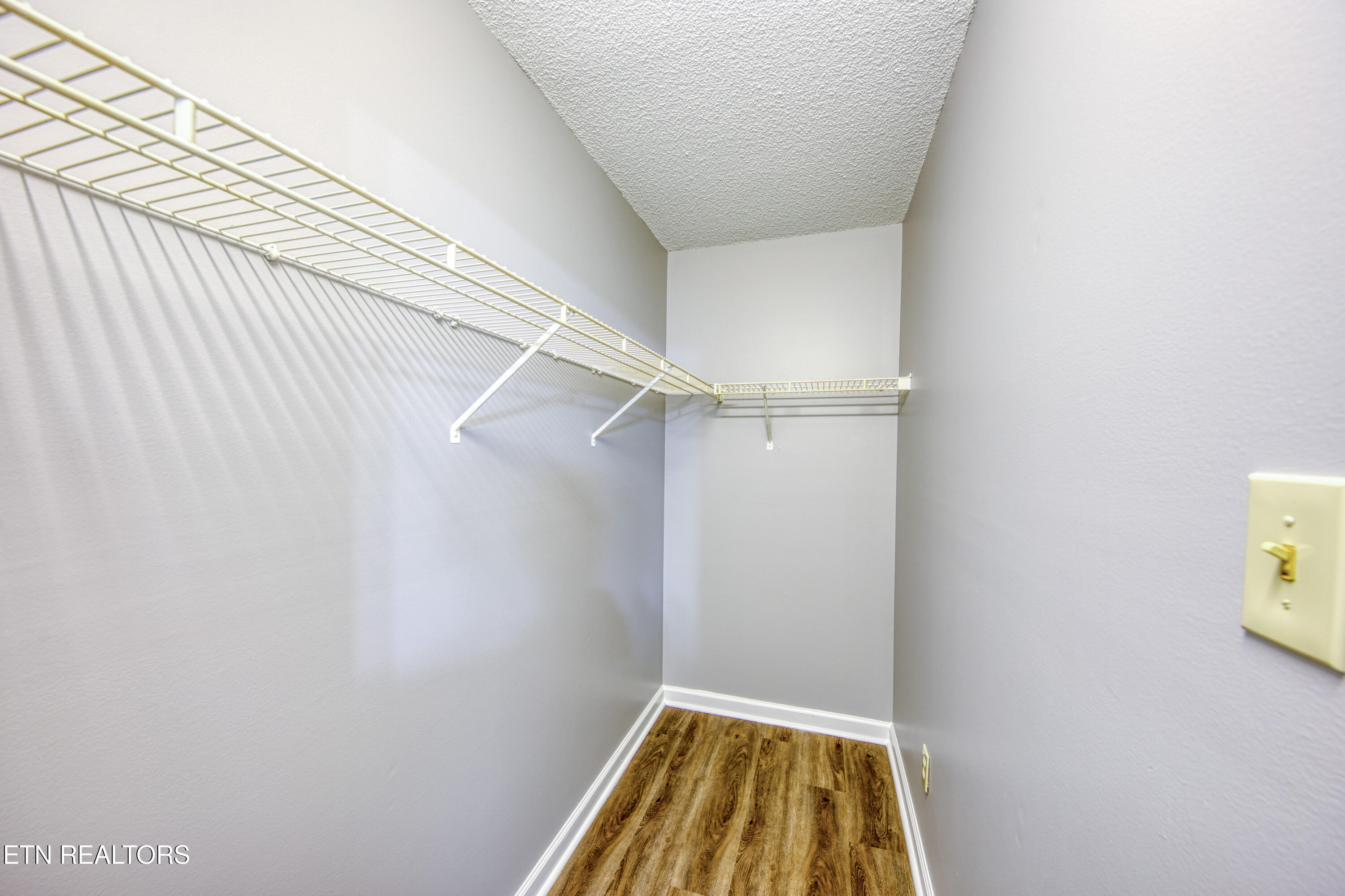 7913 Intervale Way Powell, TN 37849 - Photo 14 of 16 0H3A9657_14