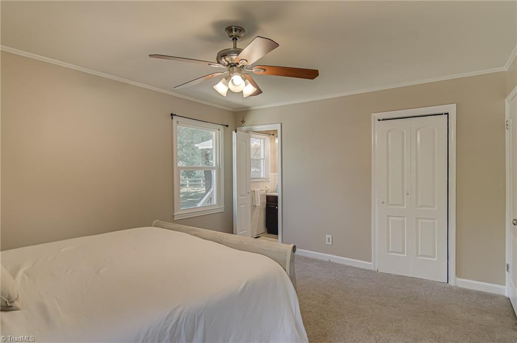 208 Mountain View Road King, NC 27021 - Photo 21 of 33