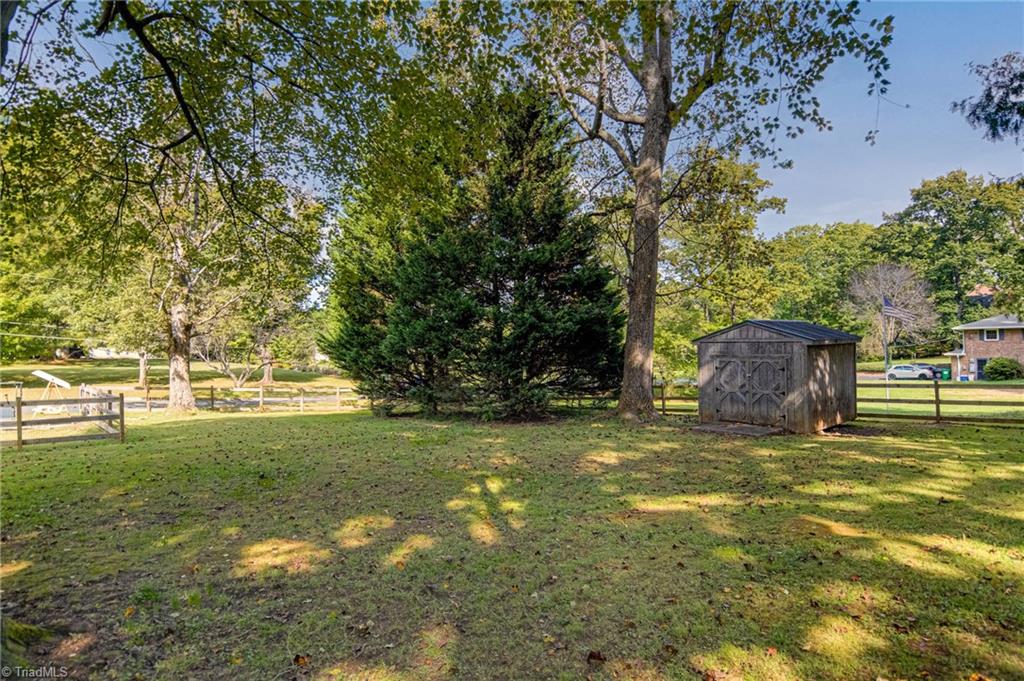 208 Mountain View Road King, NC 27021 - Photo 29 of 33