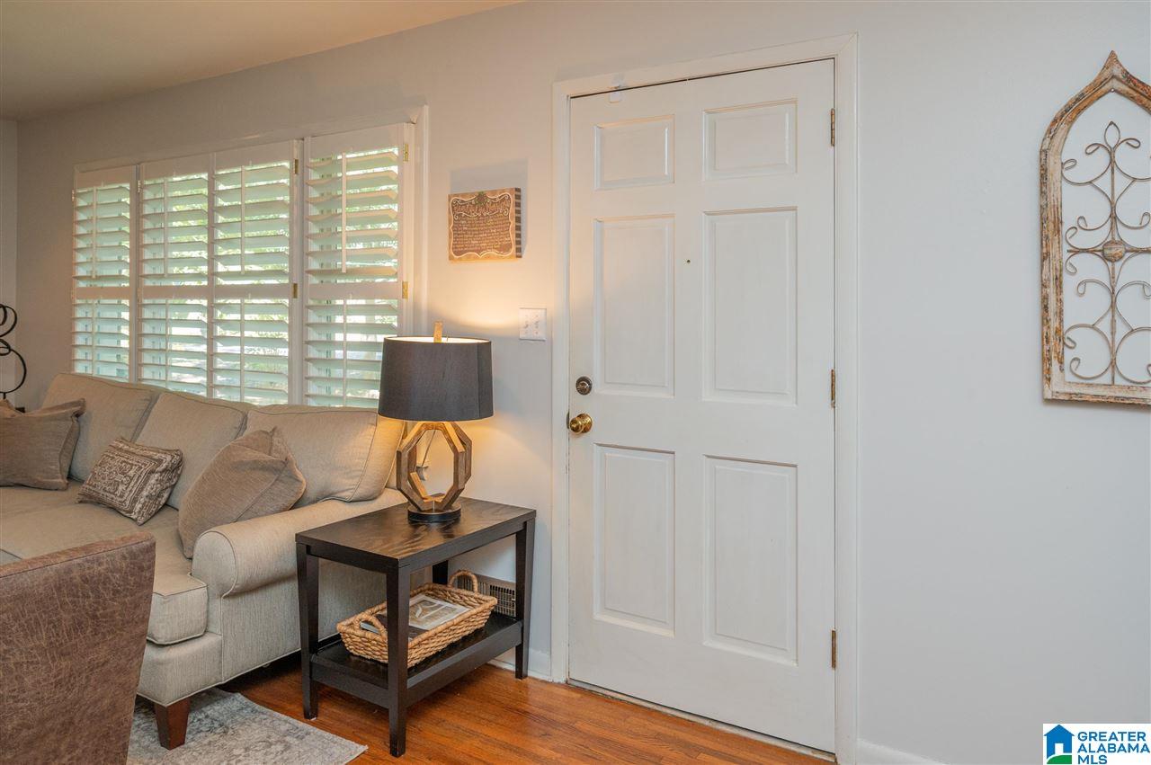 2420 Jannebo Road Birmingham, AL 35216 - Photo 5 of 46