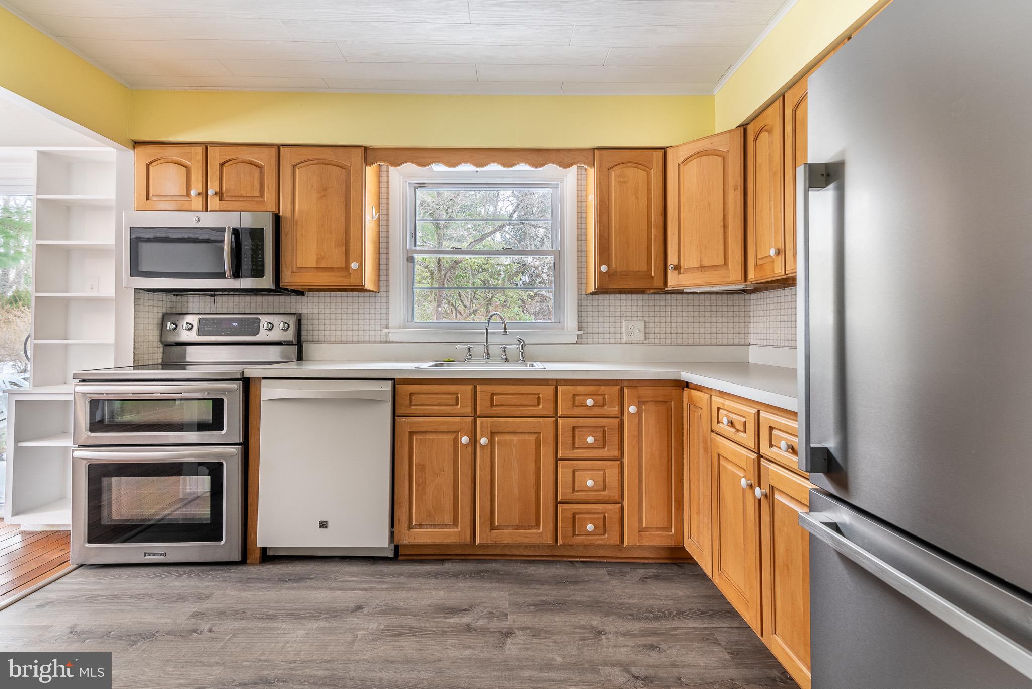 2126 Robin Lane Pottstown, PA 19465 - Photo 11 of 27