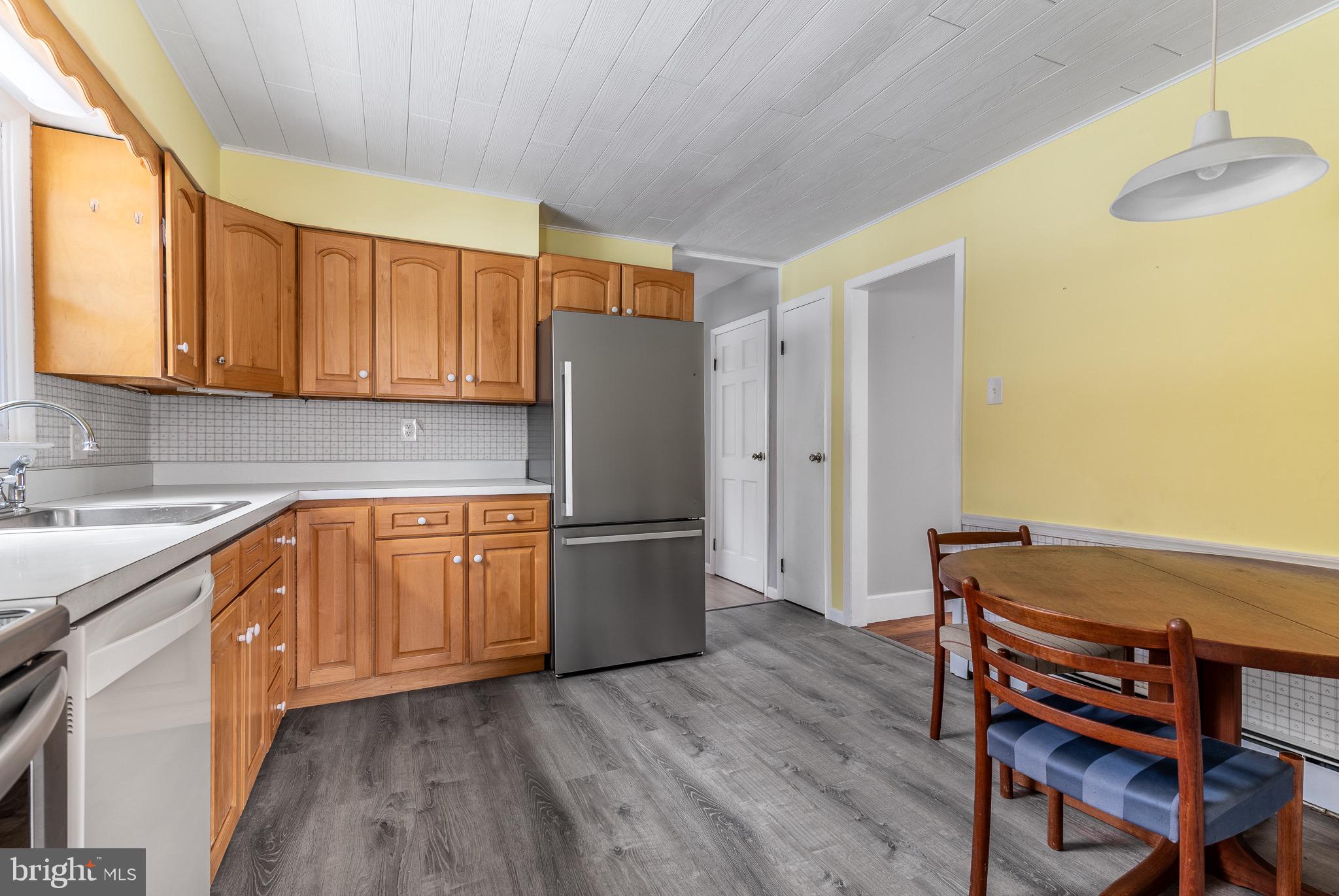 2126 Robin Lane Pottstown, PA 19465 - Photo 12 of 27