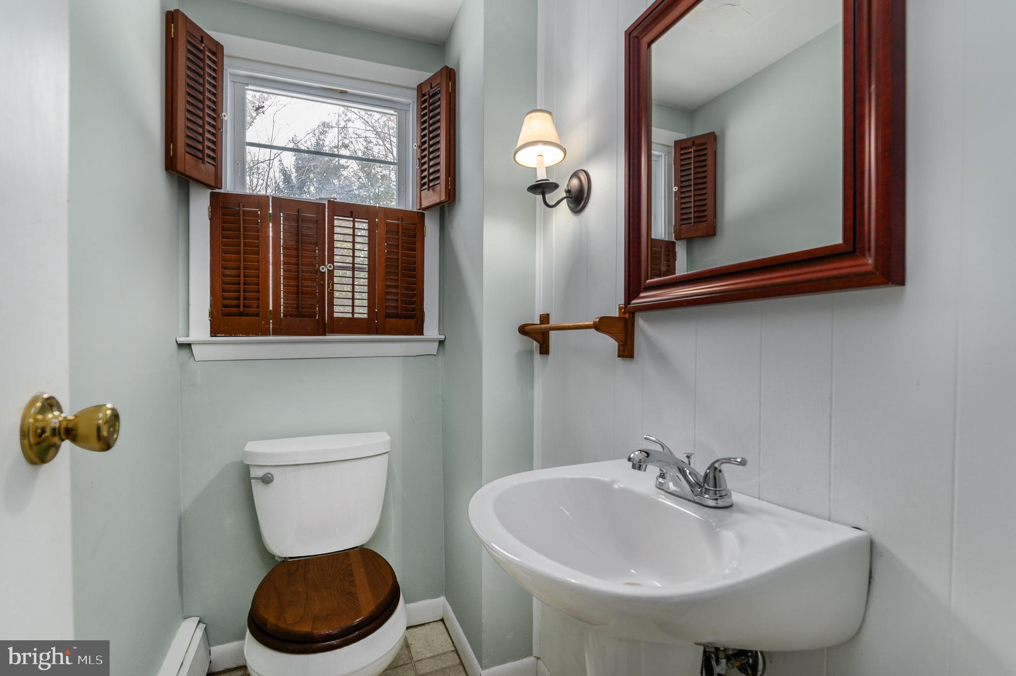 2126 Robin Lane Pottstown, PA 19465 - Photo 13 of 27