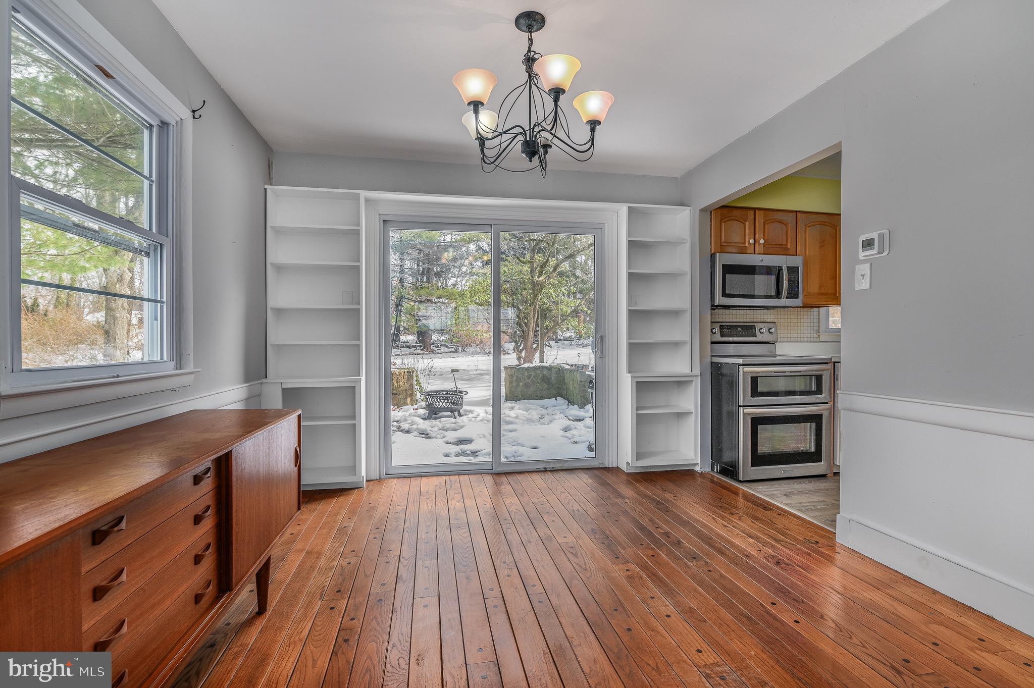2126 Robin Lane Pottstown, PA 19465 - Photo 8 of 27