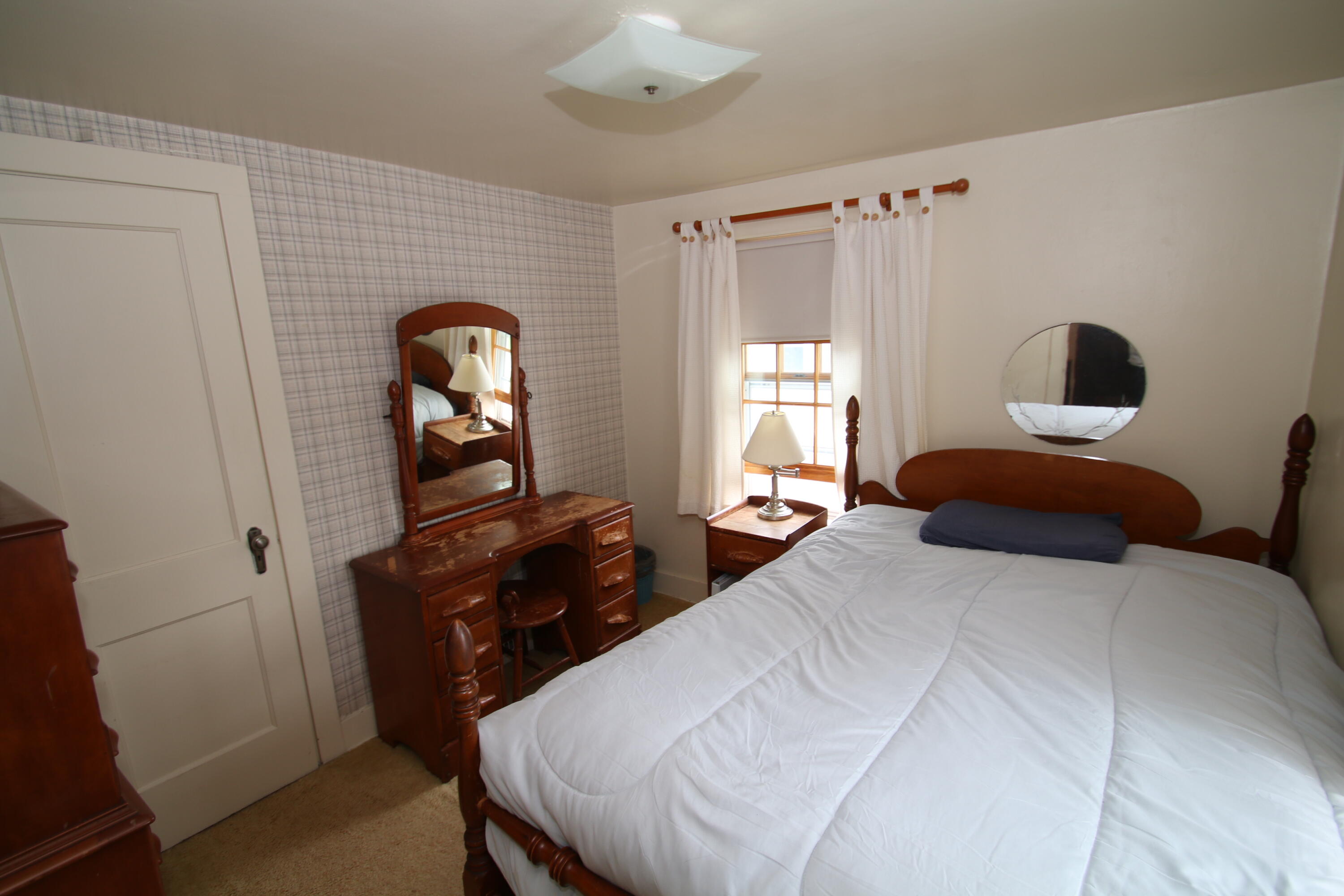 2114 North 19th Street Sheboygan, WI 53081 - Photo 25 of 37 Bedroom 3