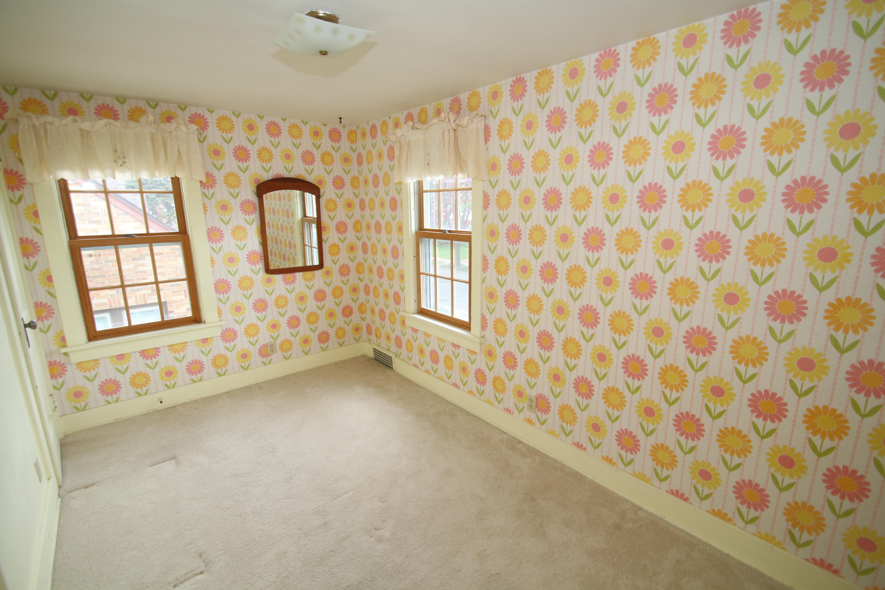 2114 North 19th Street Sheboygan, WI 53081 - Photo 26 of 37 Bedroom 4