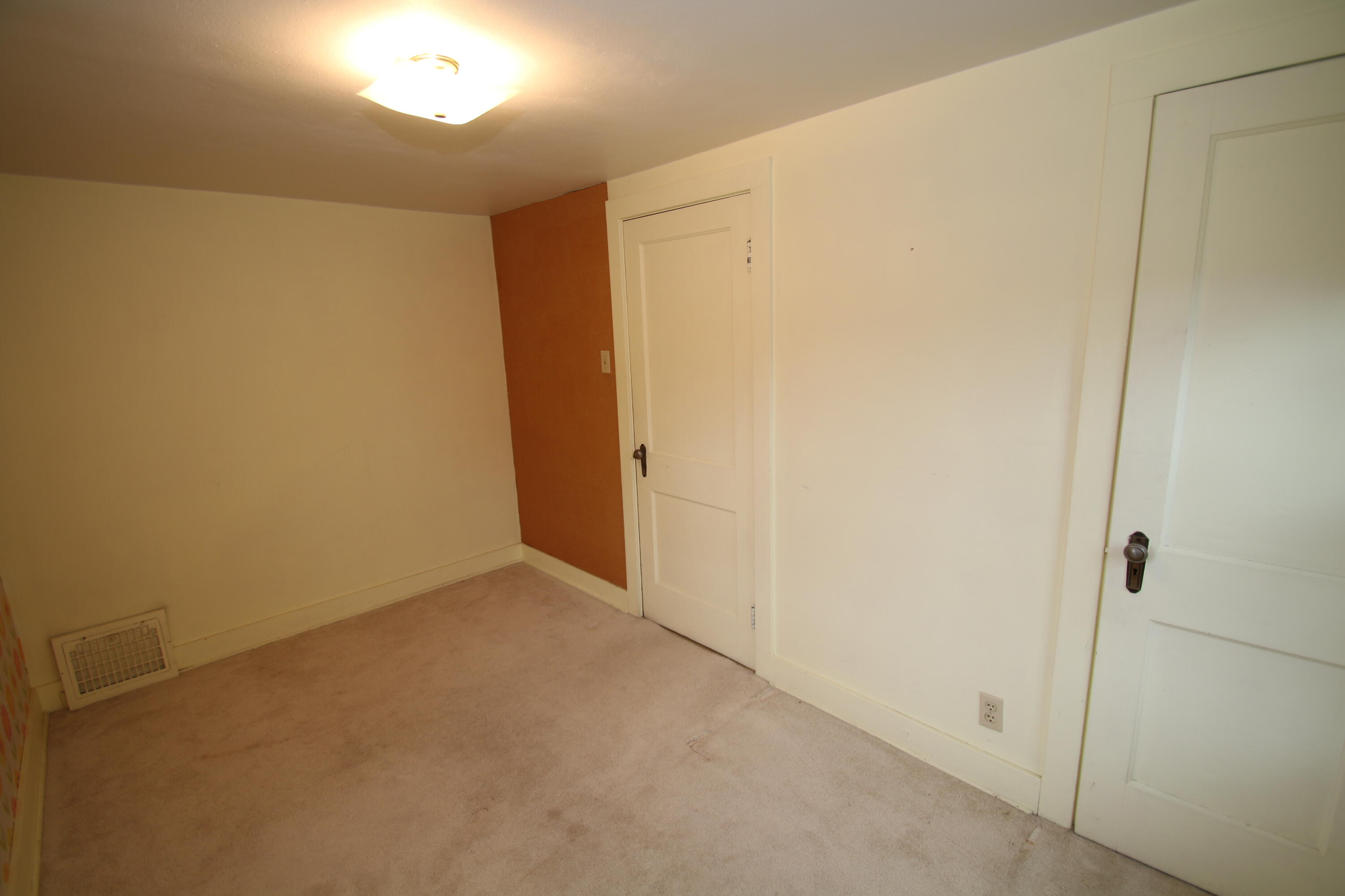 2114 North 19th Street Sheboygan, WI 53081 - Photo 27 of 37 Bedroom 4